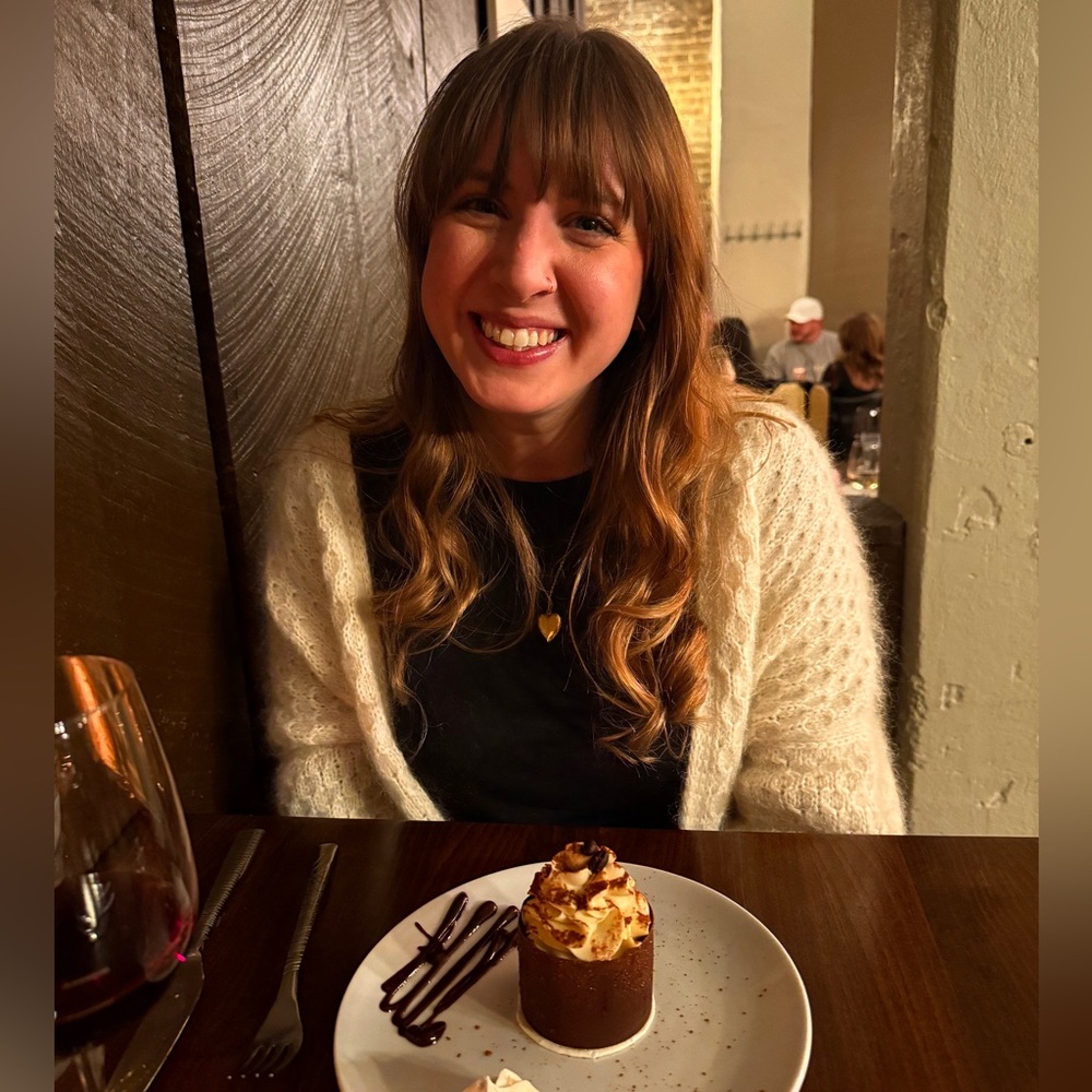 Meet your Posher, Emily